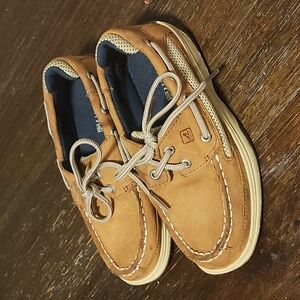 Sperry boat shoes little boy size 13